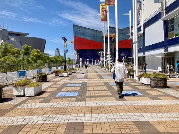 Photo of Osakako Station | Tempozan Market Place Near | Rest Spot 1