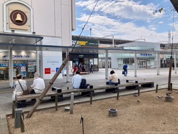 Photo of Shizuoka Station | North Exit: Area around the Statues of Chikachiyo and Lord Yoshimoto Imagawa | Rest Spot 3