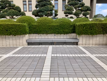 Photo of Shin-Shizuoka Station | Shizuoka City Hall Shizuoka Branch Main Building Courtyard | Rest Spot 3