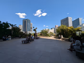 横滨站NEWoMan横滨 NEWoMan花园的休息场所之2