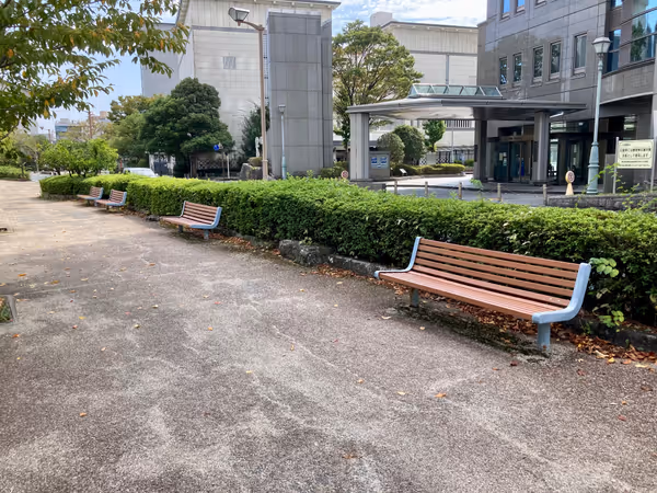 Photo of Shin-Shizuoka Station | Sunpu Castle Moat Edge (Shizuoka Prefectural Government Office Side) | Rest Spot 3
