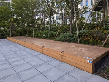 新高島站大家的廣場休憩場所其四