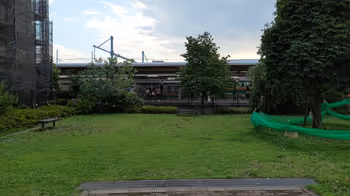 Rest area in Miyahara Station East Exit Park, Part 4