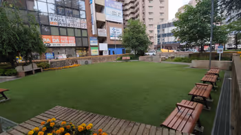 立川北駅憩いの場の休憩場所その1