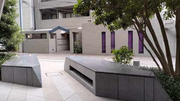 Photo of Ikebukuro Station | Timetable Plaza | Rest Spot 2