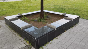 다카마쓰역 미도리마치 공원의 휴식 장소 그 3