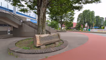 東中神駅昭和公園の休憩場所その1