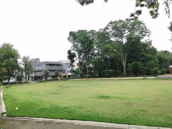 Tachikawa-Minami Station | Suwa no Mori Plaza | Rest Spot