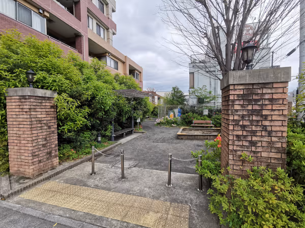 Photo of Hyakusōen Station | Shōrenji-zaka Shita Park | Rest Spot 2