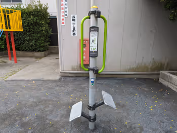 椎名町駅長崎二丁目児童遊園の休憩場所その4