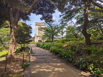 元町・中華街駅元町公園 ブラフ溝付近の休憩場所その4