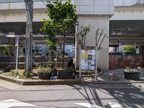 Photo of Motomachi-Chukagai Station | Motomachi Riverbank Street | Rest Spot 3