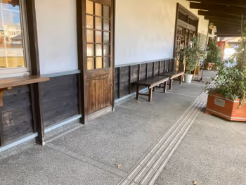 Photo of Yōdani Station | Ninomaru-kan | Rest Spot 2