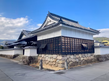 Photo of Yōdani Station | Ninomaru-kan | Rest Spot 3