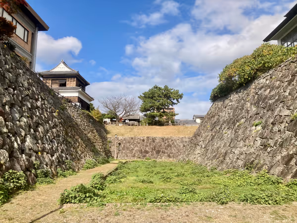 Photo of Yōtani Station | Near the Onimonoyagura | Rest Spot 3