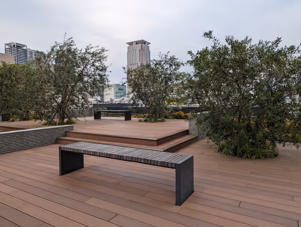 Photo of Osaka Station | Grand Front Osaka North Building Terrace Garden 7F | Rest Spot 3