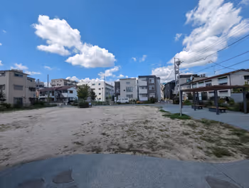 Rest area in Nakano-Shimbashi Station Kawashima Park, part 3