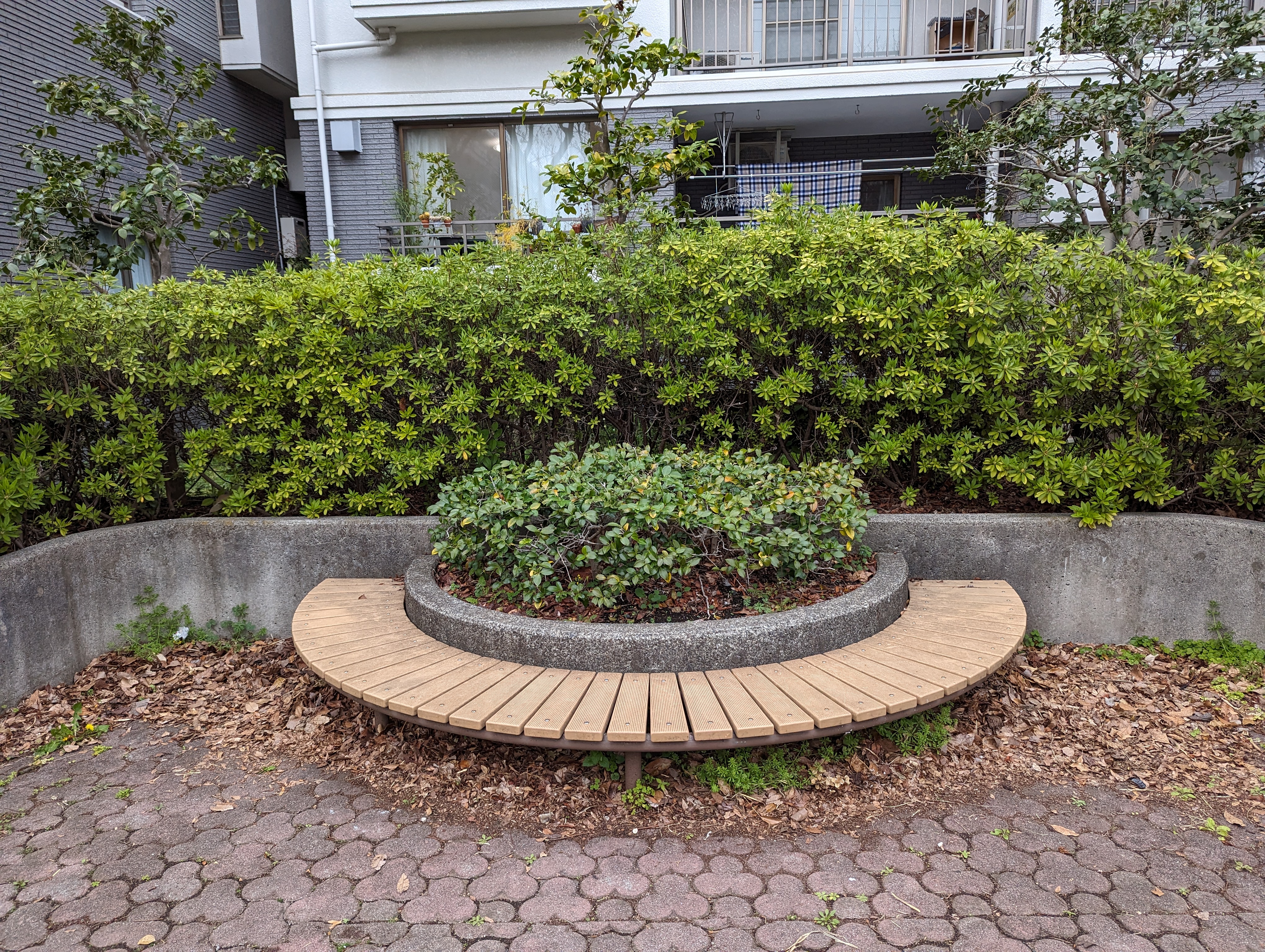 アーバンライフゆりの木通り 東5号棟前の写真1