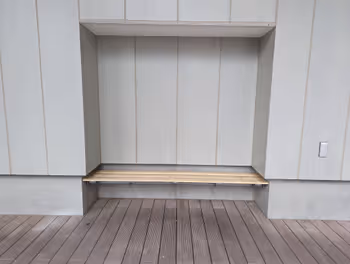 우츠노미야역 라이트 큐브 우츠노미야 데크의 휴식 장소 그 3