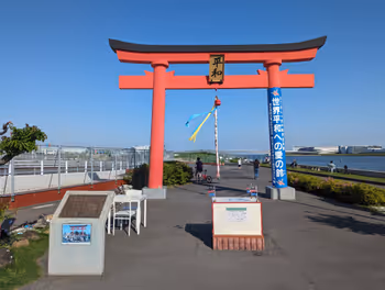 天空桥站穴守稻荷神社 旧一的大鸟居的休憩场所其2