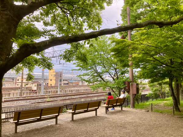 Photo of Umeda Kyoto Nishi Station | Umeda Park JR Line Side Promenade | Rest Spot 1