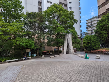 田町駅トリニティー芝浦緑地の休憩場所その4