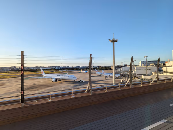 Photo of Fukuoka Airport Station | Fukuoka Airport Domestic Terminal Observation Deck | Rest Spot 3