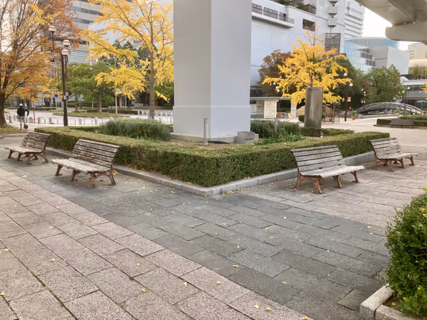 Photo of Island Center Station | Rokko Island River Mall Foot Bath Area | Rest Spot 2