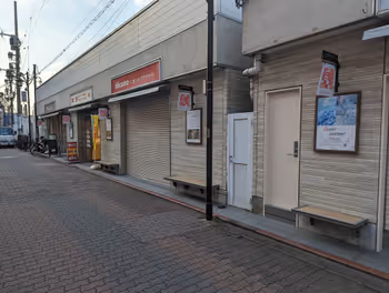 우노키 역 에토모 옆의 휴식 장소 그 2