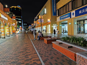 小田急多摩中心車站Hello Kitty街的休息場所其六