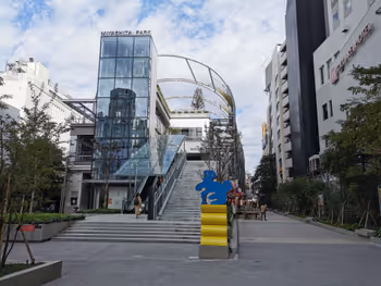 渋谷駅MIYASHITA PARK 渋谷横丁付近の休憩場所その2