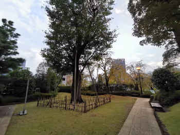 早稻田站穴八幡宮的休憩場所其四