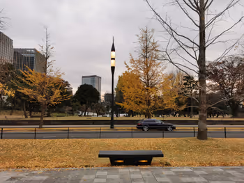 东京站行幸大道的休憩场所其六