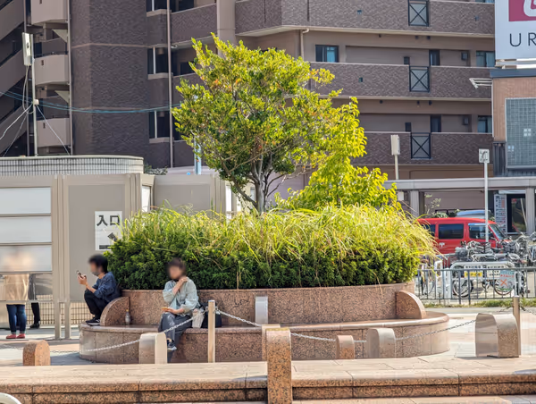 Photo of Nakamozu Station | Station | Plaza | Rest Spot 2