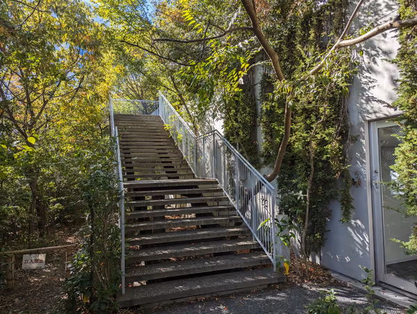 ステップガーデン アクロス山の写真2