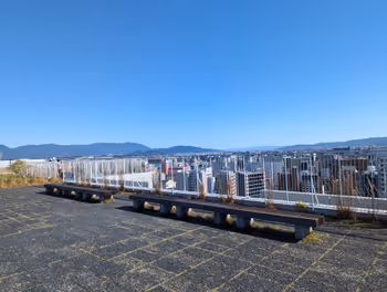 【天神南駅】ステップガーデン アクロス山の休憩場所