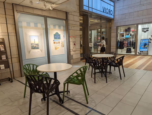 Photo of Nishitetsu Fukuoka (Tenjin) Station | Sparkling Underground Passageway in front of VIORO | Rest Spot 2