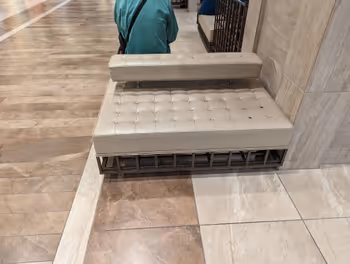 西鉄福岡(天神)駅ソラリアプラザ 1Fの休憩場所その2