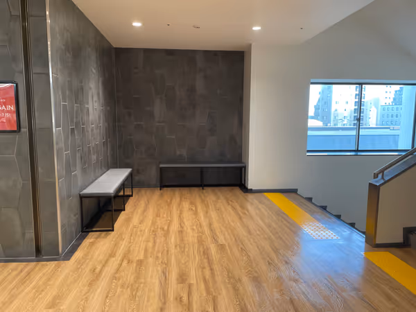 Photo of Ashiya Station | Next to the elevator in the Monte Mail Main Building | Rest Spot 2