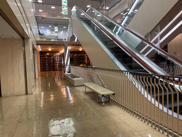 Photo of Ashiya Station | Laporte Main Building 3F, in front of Laporte Hall | Rest Spot 3