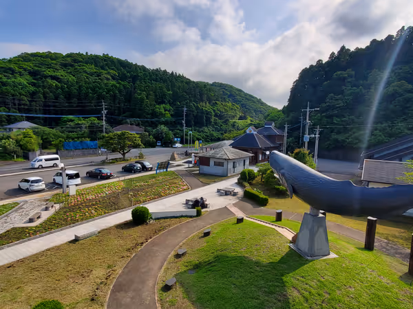 大浦特産品直売所ふるさとくじら館の写真1