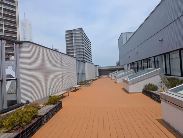 Foto di 土浦図書館 アルカス 屋上ガーデン 3