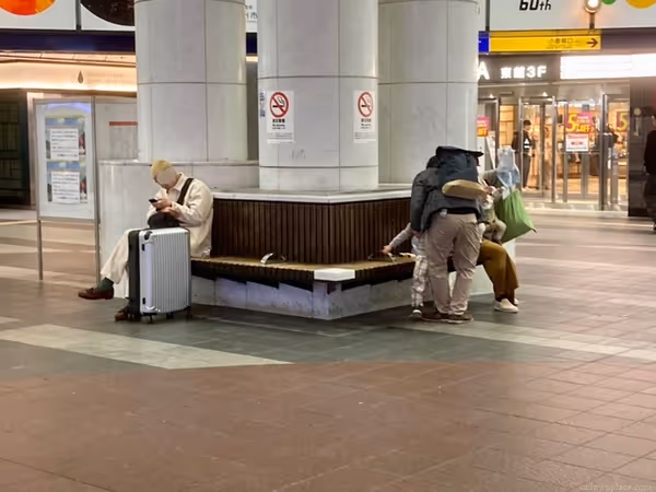 改札口付近JAM広場の写真1