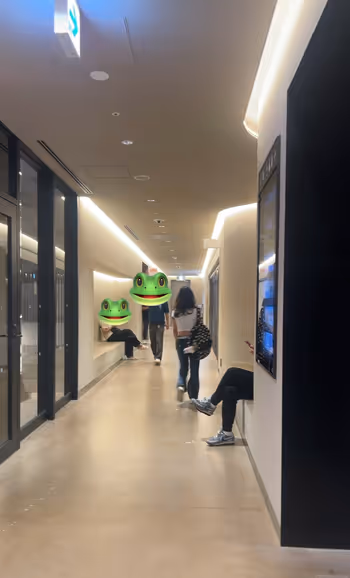 Photo of Shibuya Station | 2nd floor of the building on Dogenzaka Street | Rest Spot 1