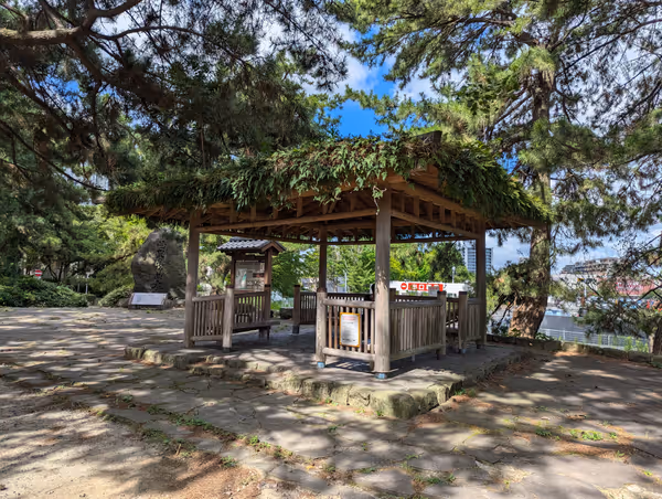 Photo of Nishikurosaki Station | Nagasaki Highway, Kururi's Pine Tree Alley | Rest Spot 3