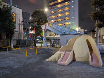 新江古田駅こぐま公園の休憩場所その1