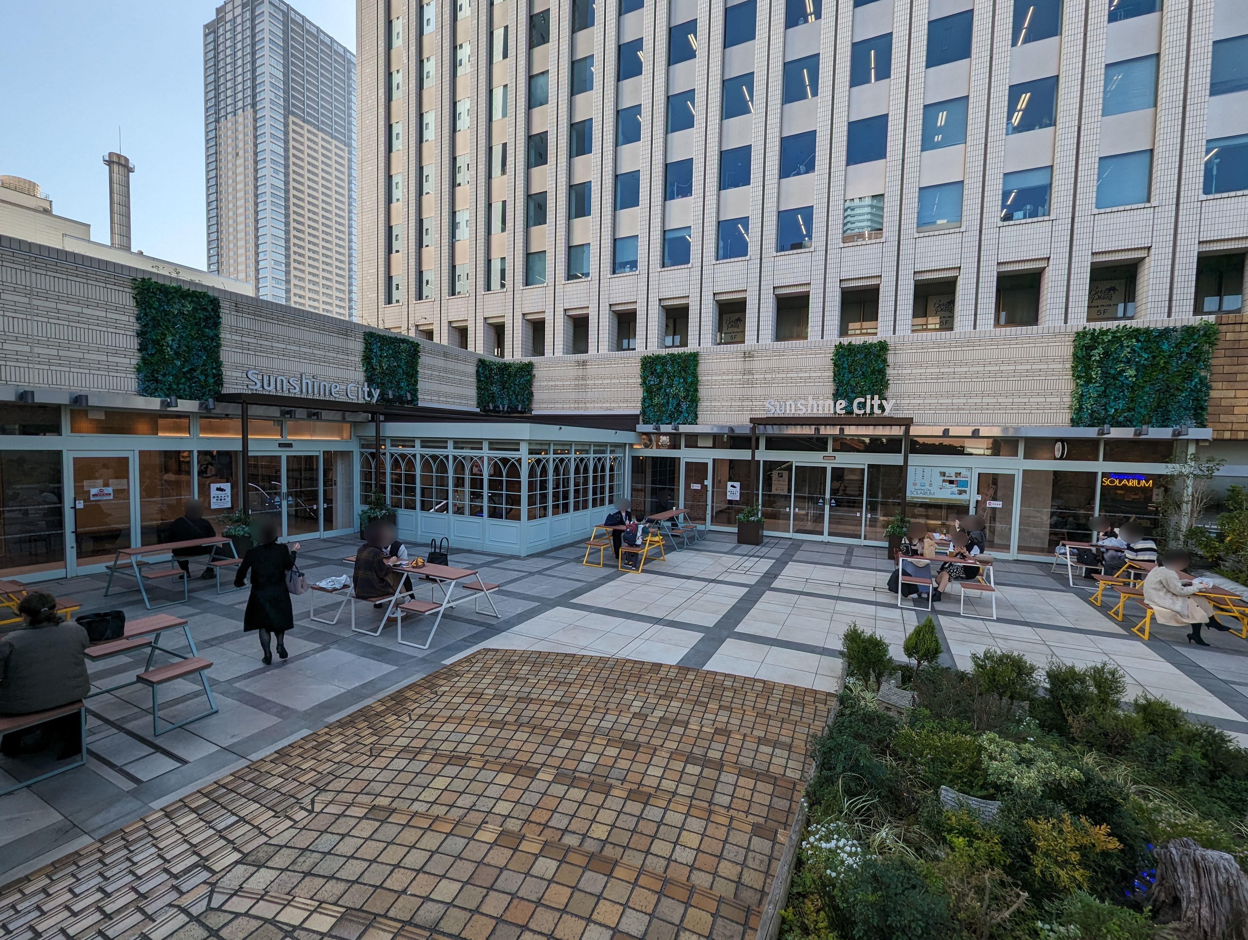 Photo of Higashi-Ikebukuro Station | Sunshine City 3F SOLARIUMNear | Rest Spot 1