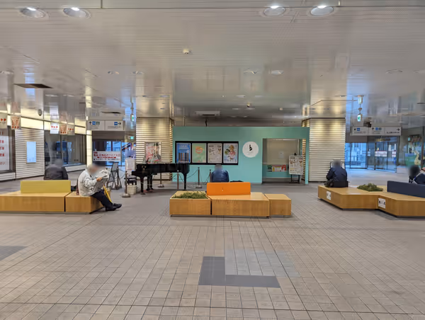 駅改札前の写真1