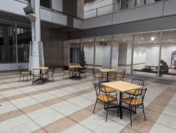 高松站高松象征塔 Dex Galleria 休息场所 1