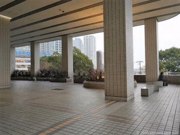 そごう 2F 風の広場の写真1